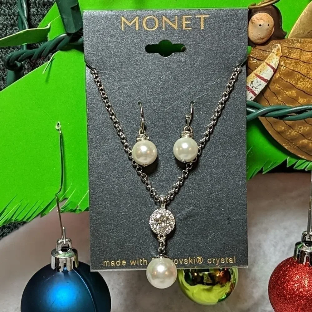 Monet Faux Pearl & Crystal Necklace/Earrings  Set - Picture 5 of 8
